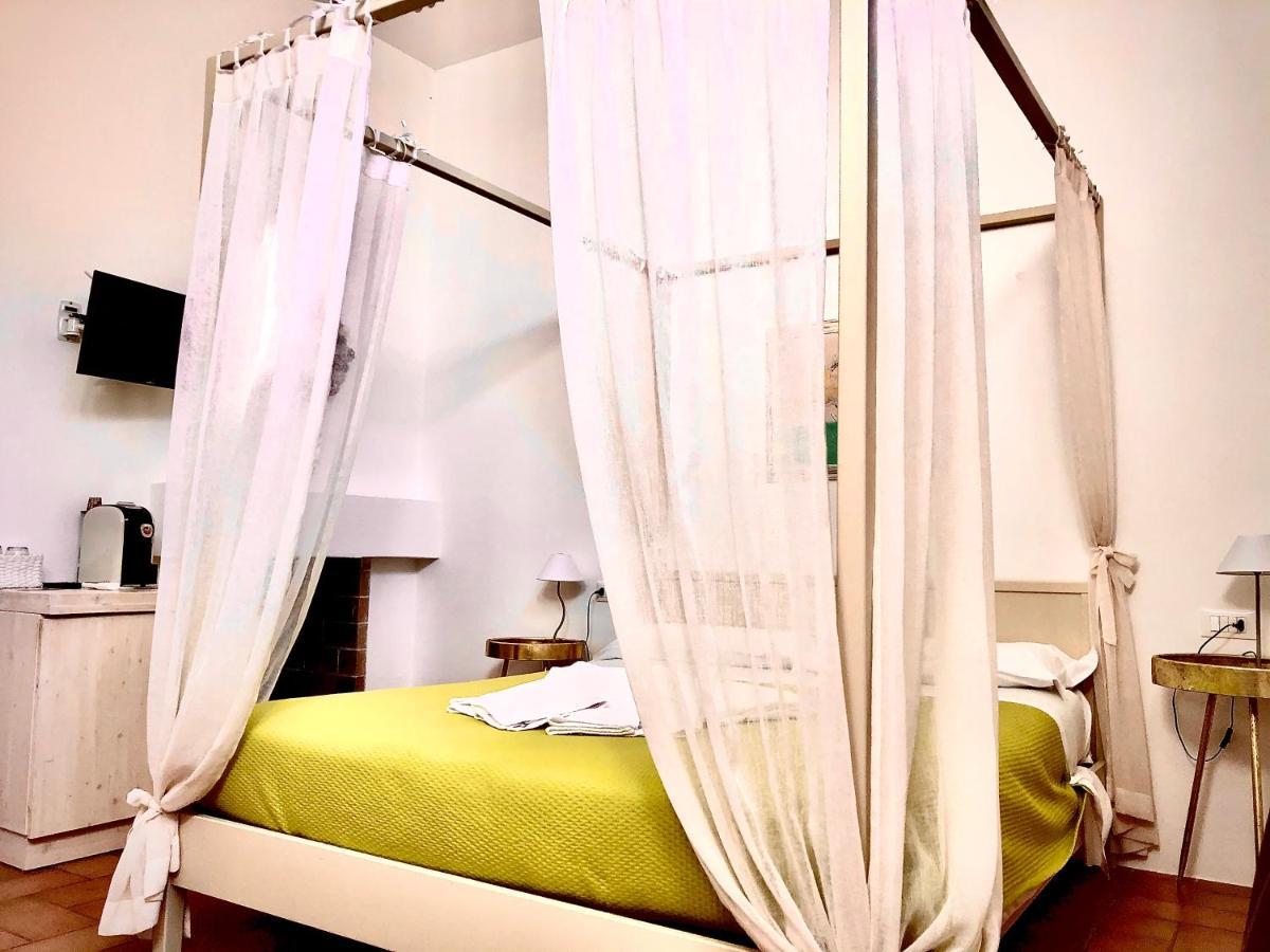 Relais Trulli Le Icone Bed & Breakfast 3*